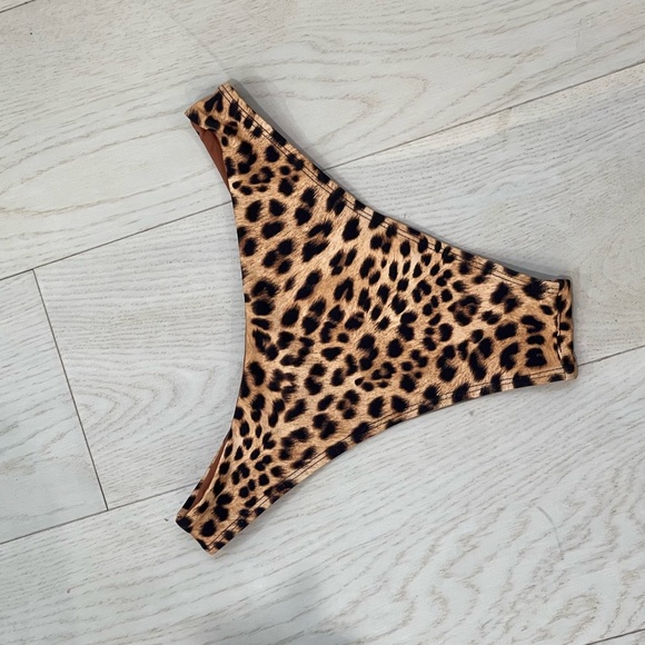 Monday Swimwear Other - Monday swim bikini bottoms